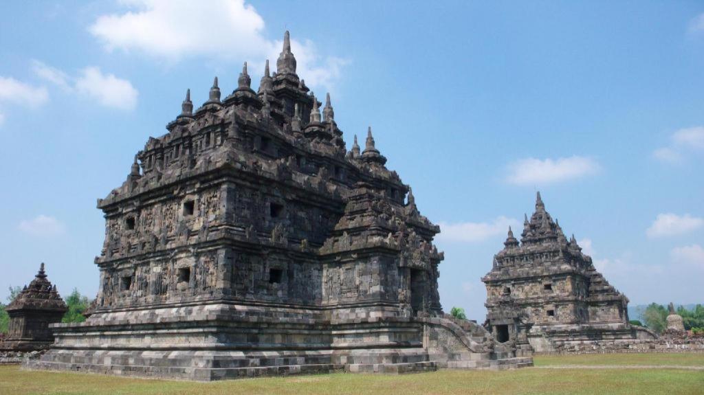 Joglo Ayem Tentrem Prambanan Εξωτερικό φωτογραφία