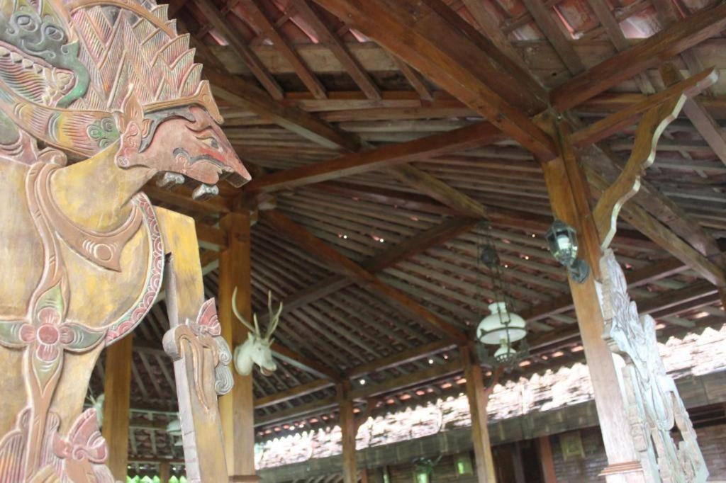 Joglo Ayem Tentrem Prambanan Εξωτερικό φωτογραφία