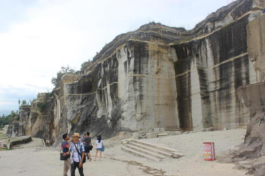 Joglo Ayem Tentrem Prambanan Εξωτερικό φωτογραφία