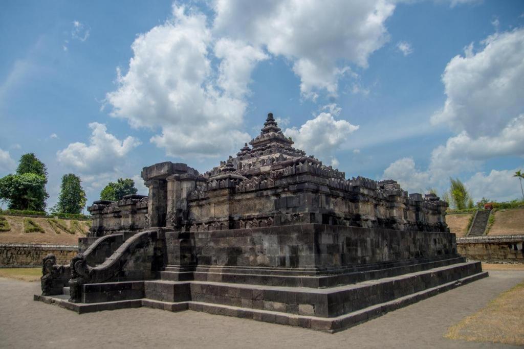 Joglo Ayem Tentrem Prambanan Εξωτερικό φωτογραφία