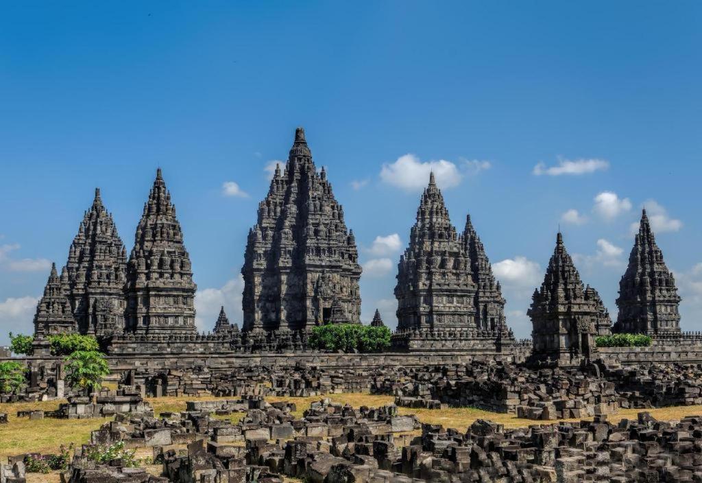 Joglo Ayem Tentrem Prambanan Εξωτερικό φωτογραφία