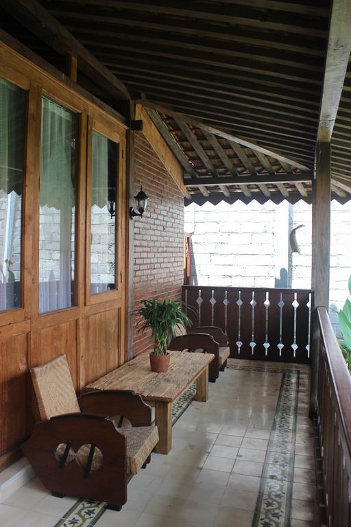 Joglo Ayem Tentrem Prambanan Εξωτερικό φωτογραφία