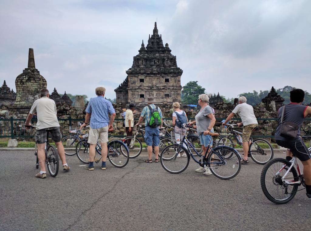 Joglo Ayem Tentrem Prambanan Εξωτερικό φωτογραφία